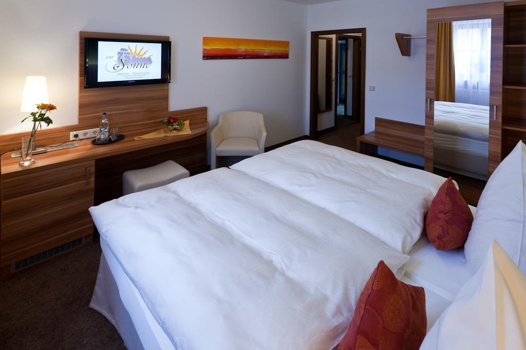 Hotel-Gasthof Zur Sonne Pappenheim Εξωτερικό φωτογραφία