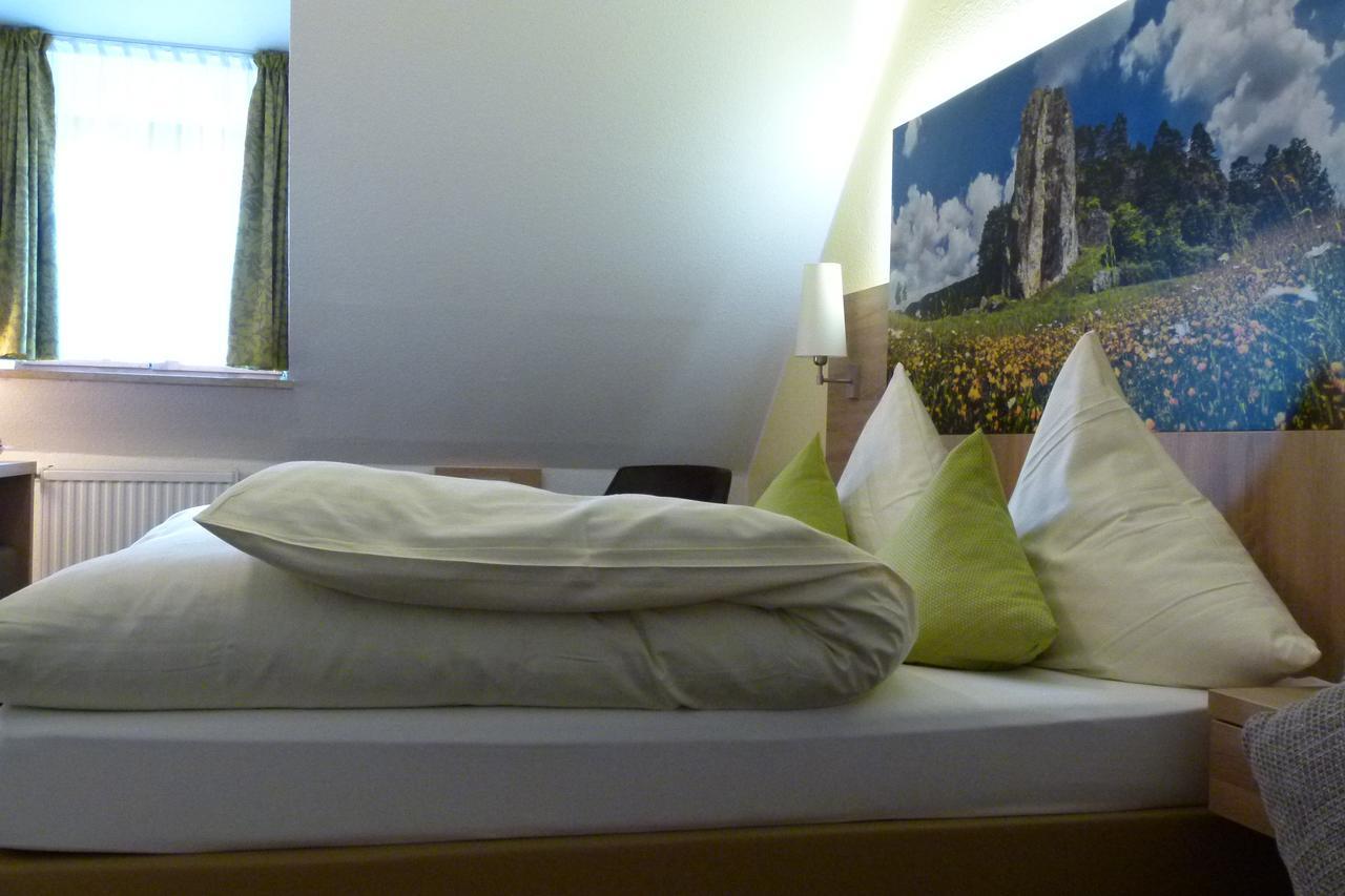 Hotel-Gasthof Zur Sonne Pappenheim Εξωτερικό φωτογραφία